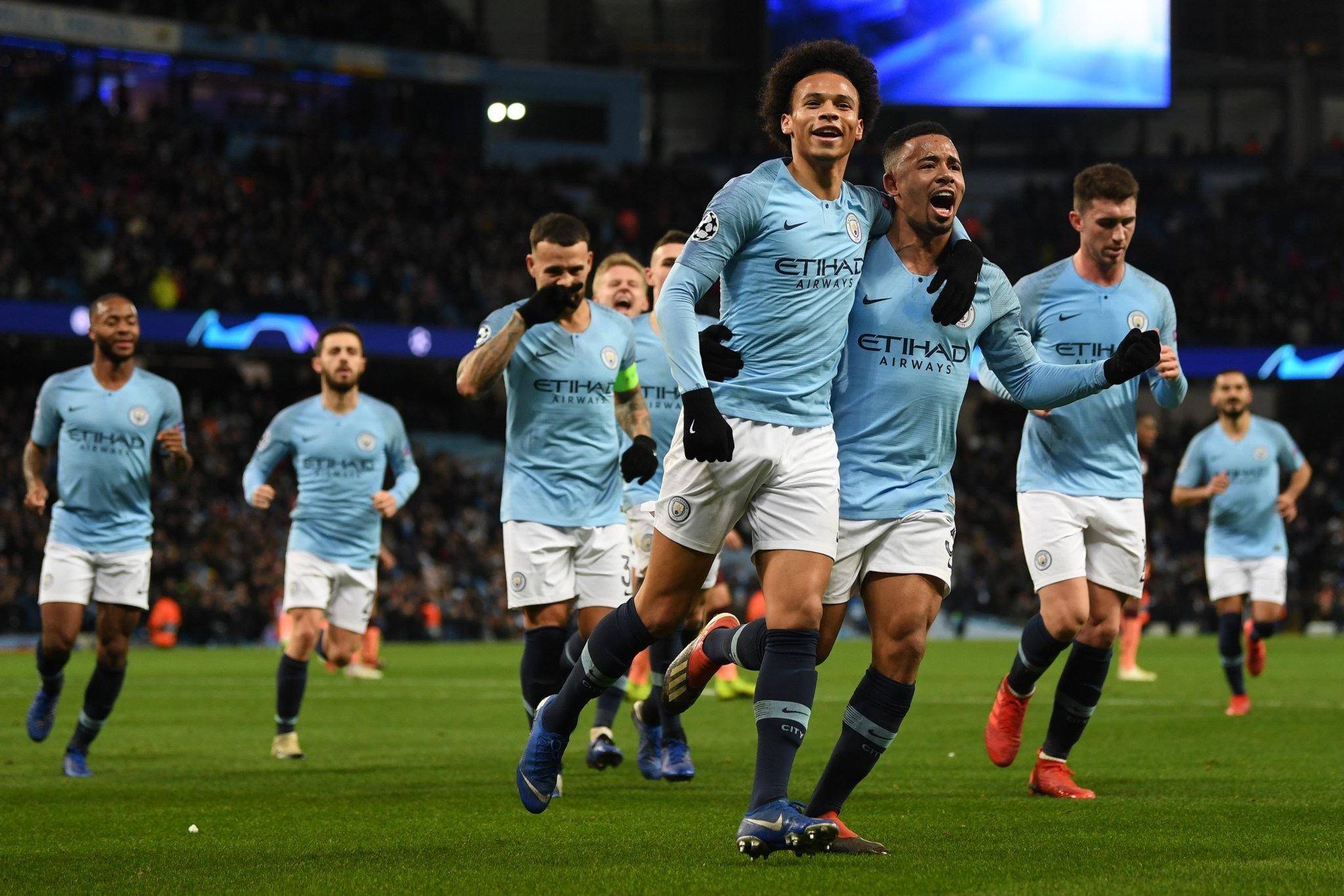 赫塔的中场 赫塔的中场